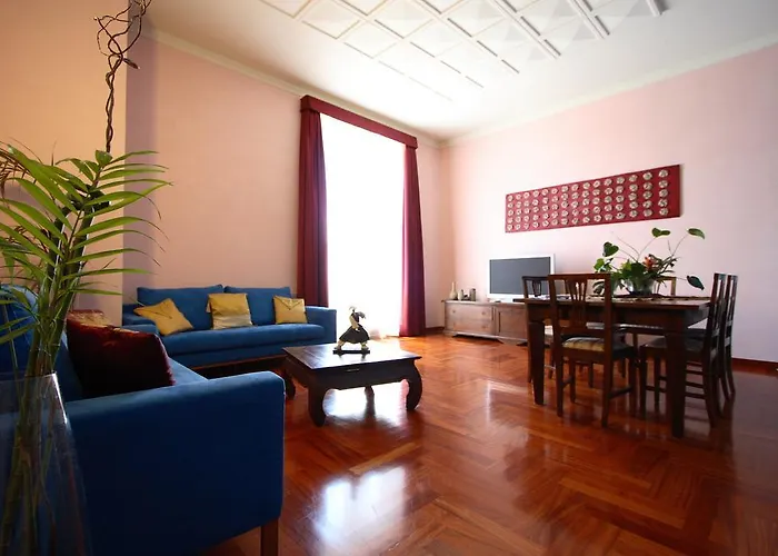 Casa Dei Mercanti Town House 4* לצ'ה