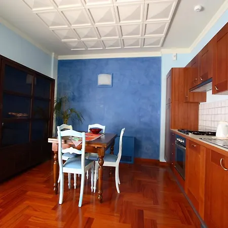 Casa Dei Mercanti Town House Oda ve Kahvaltı 4*